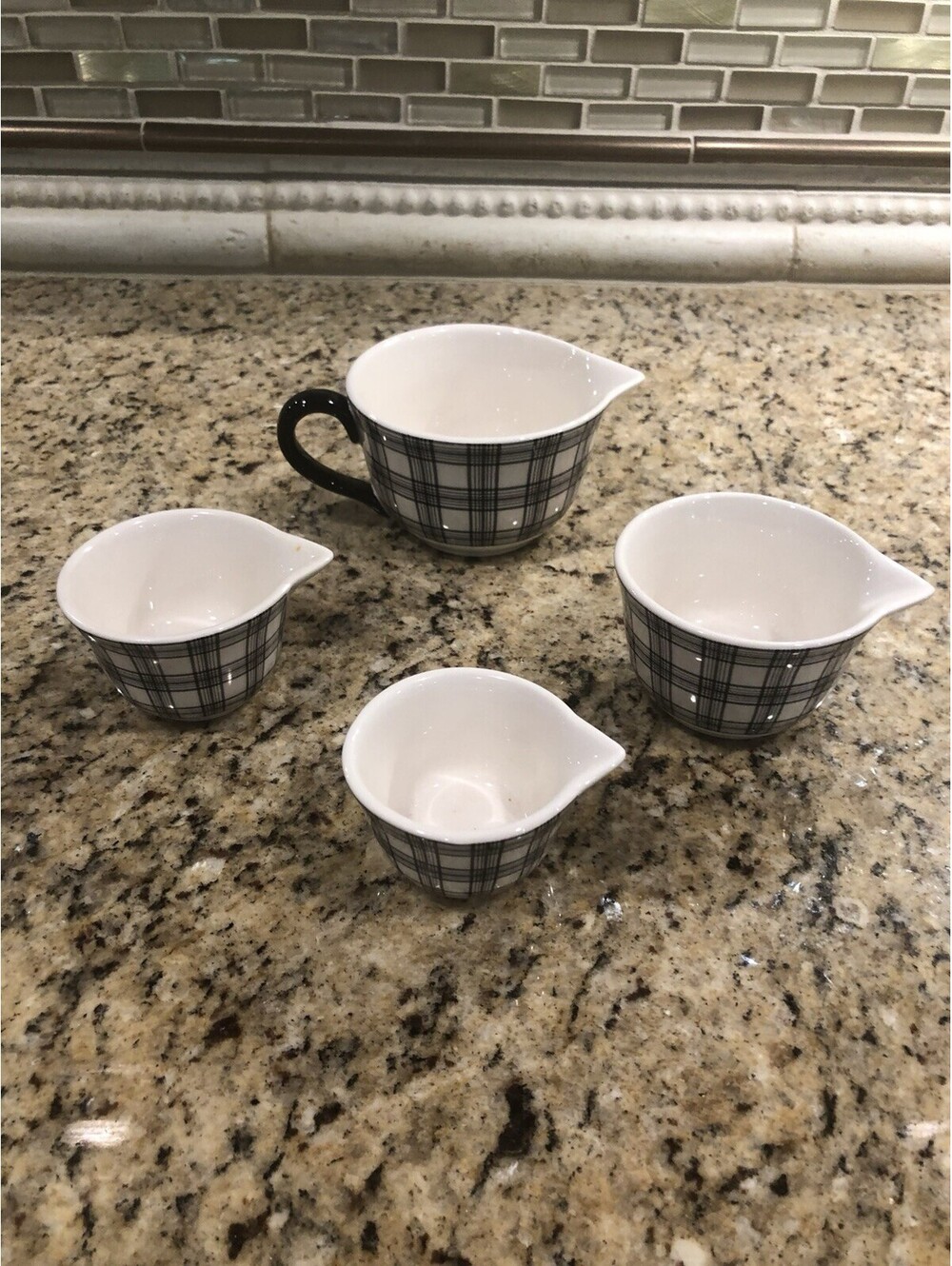 Black And White Serving Set